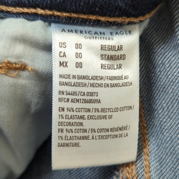 American Eagle Classic Dark Wash High Rise Crossover Straight Leg Mom Jeans 00 - Picture 10 of 15